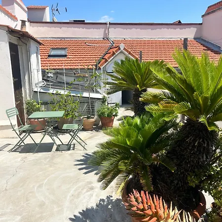 Loft Entier De Charme Centre 600m De La Apartmán